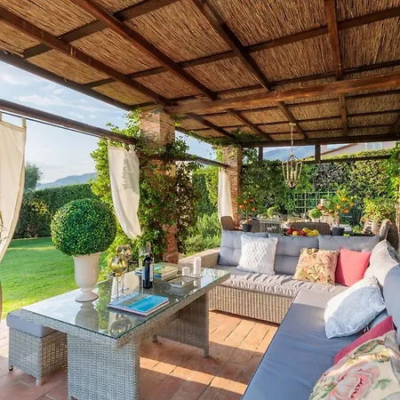 Pennecchio Villa Lucca